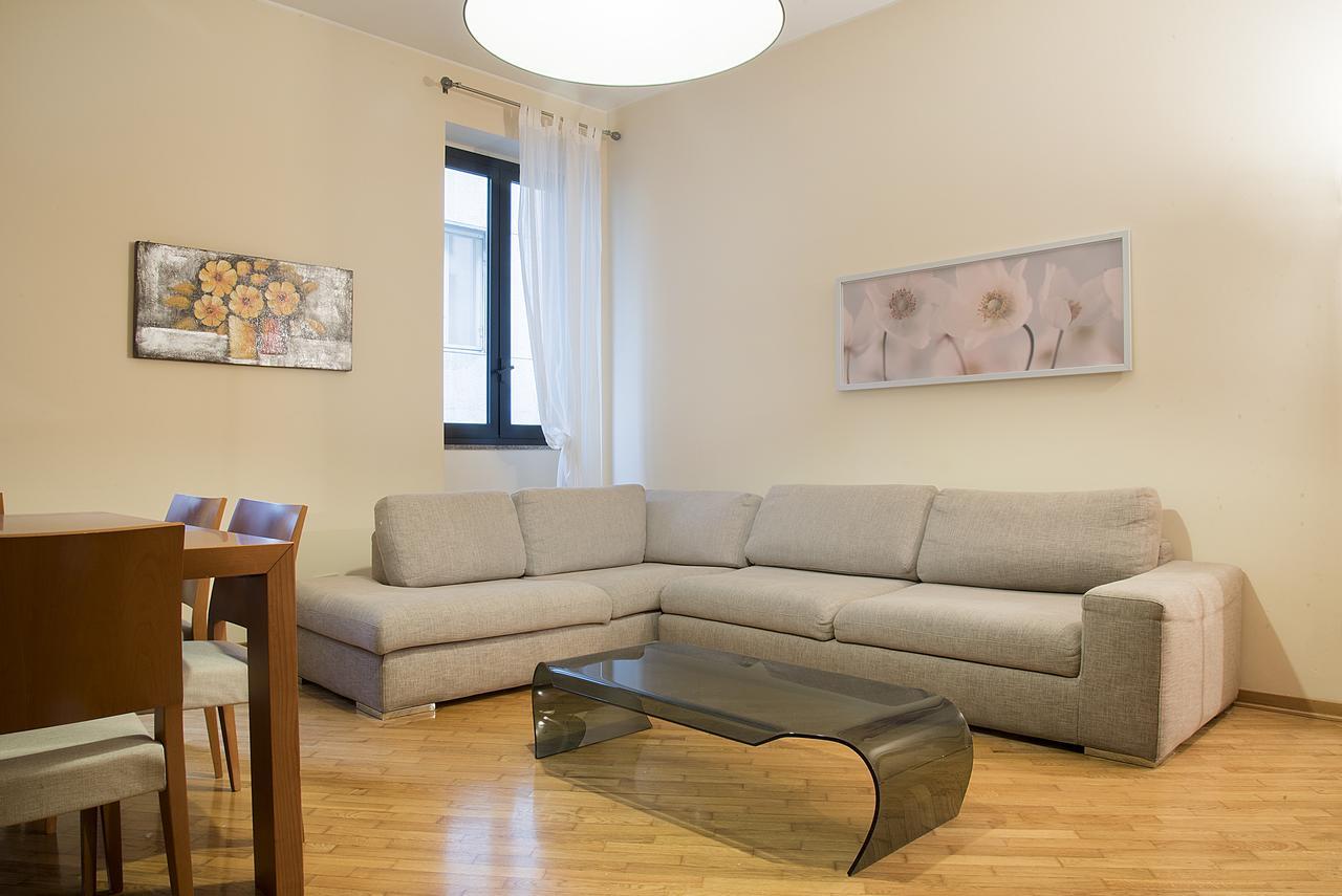 Easyhomes - San Babila Corridoni Milano Exterior foto